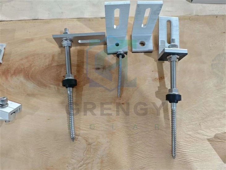 השותף האסטרטגי שלך למתקנים סולאריים בגג מתכת-בקנה מידה גדול